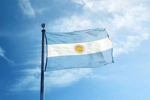 Pela primeira vez em 30 anos, inflação anual na Argentina passou de 100% — Foto: Agustin Marcarian/Reuters