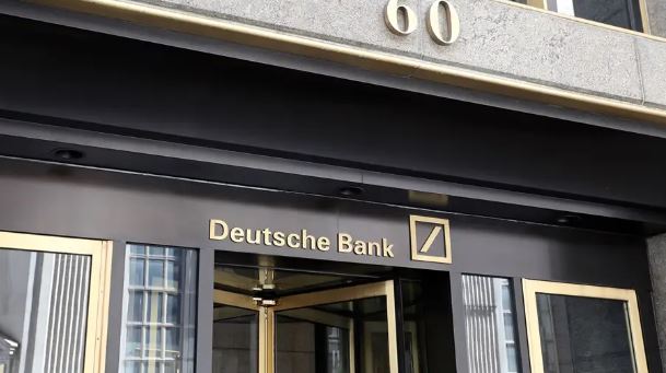 Bancos europeus seguem em queda e a crise bancária parece longe de acabar.