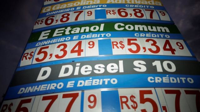 Petrobras anuncia nova redução nos preços da gasolina e do gás de cozinha. Foto: Reprodução BBC