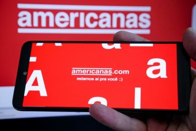 Enfrentando uma crise financeira e um processo de recuperação judicial, A Americanas (AMER3) perdeu 5 milhões de clientes, revela relatório recente. Foto: Reprodução