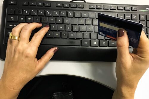 Governo Federal prevê perda de R$ 35 bilhões até 2027 com isenção para compras internacionais