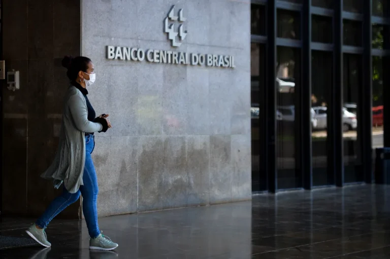 Boletim Focus: BC reduz expectativas para taxa de juros a 11,75% em 2023