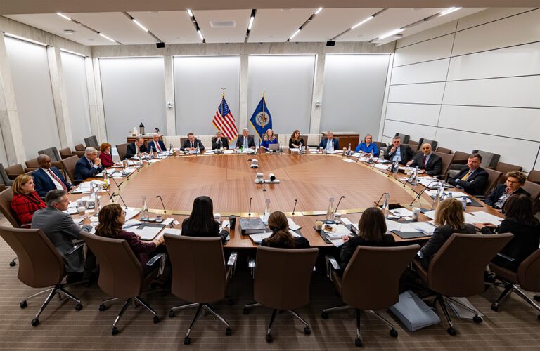 Ata da reunião do Fed: governo dos EUA afasta expectativa por recessão econômica