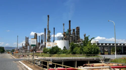 Petrobras vai investir R$ 2 bilhões na Regap