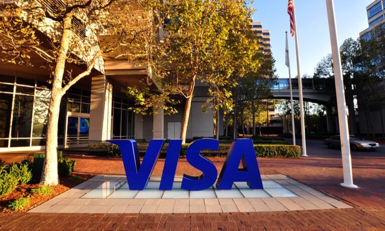Visa (VISA34) investe US$ 100 milhões em startups de inteligência artificial