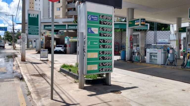 Preço da gasolina no Brasil supera mercado internacional