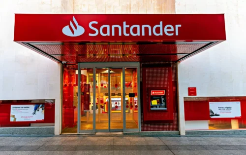 Santander (SANB11) divulga lucro de R$ 2,73 bilhões no terceiro trimestre de 2023