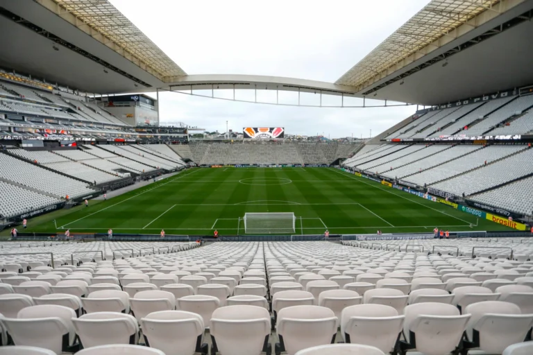 Corinthians negocia participação da Neo Química Arena na Bolsa de Valores