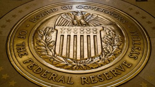 Corte de juros FED: economistas do Morgan Stanley discordam das expectativas do mercado