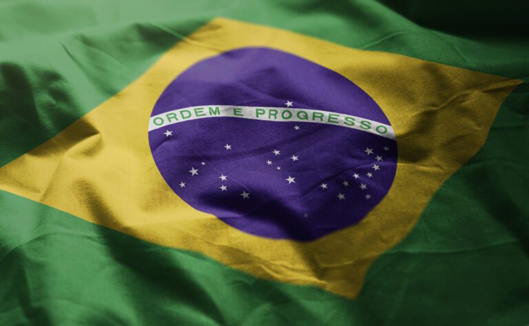 A dívida externa do Brasil está em R$967,14 bilhões. Entenda como essas obrigações impactam a economia e quais são as opções de investimento!