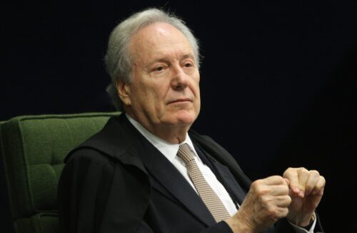 Ex-Presidente do STF, Ricardo Lewandowski, aceita convite de Lula e assume Ministério da Justiça
