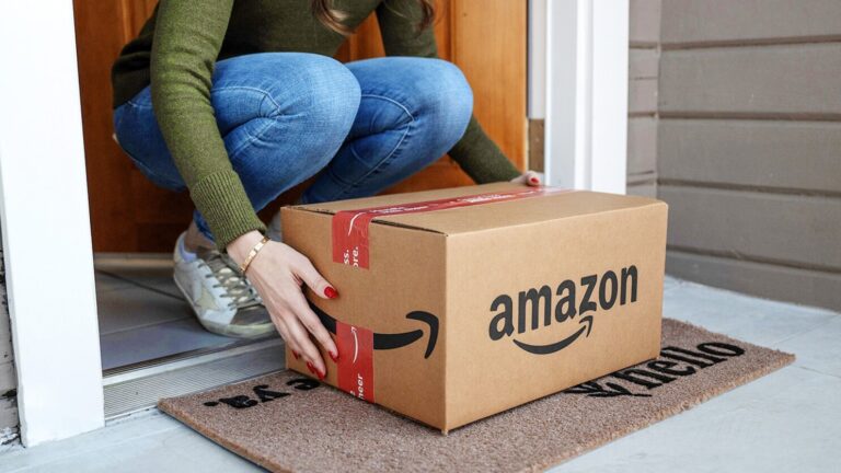Jeff Bezos vende US$ 2 bilhões em ações da Amazon