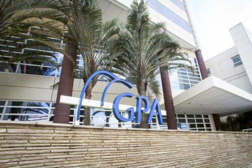 GPA (PCAR3) tem negociações avançadas para venda de postos de gasolina e sede em São Paulo
