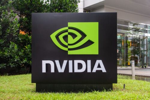 Nvidia registra lucro recorde em 2023 e apresenta projeções de receita para 2025