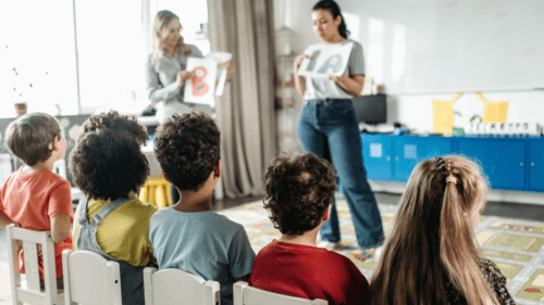 IPCA sobe 0,83% em fevereiro, puxado pelo setor da educação, afirma IBGE