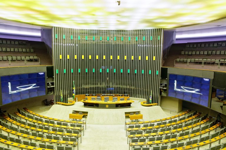 Câmara dos deputados aprova projeto de renegociação das dívidas estaduais