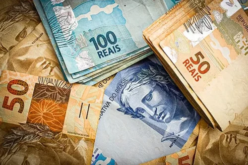 Empresas brasileiras pagaram menos dividendos em 2023, revela estudo