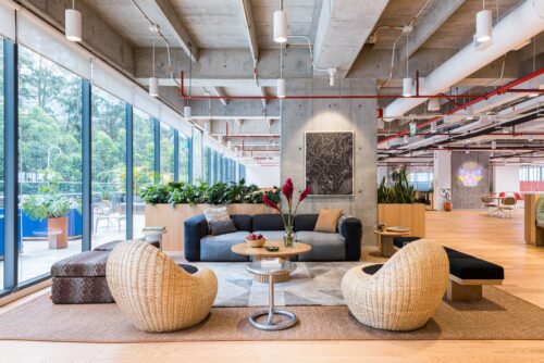 Ex-CEO da WeWork, Adam Neumann, oferece mais de $500 milhões pela empresa
