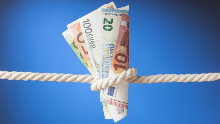 Desaceleração da inflação e CPI: análise econômica da zona do euro em março