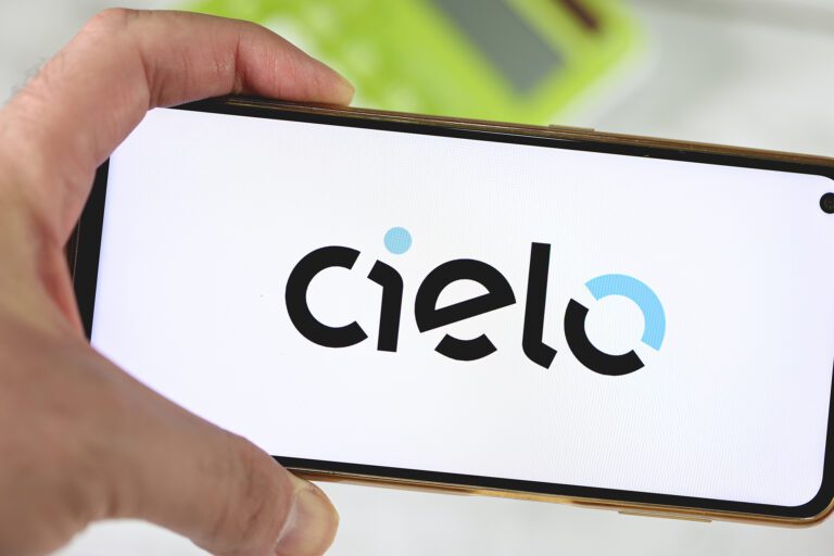 Cielo: controladores aceitam elevar preço para oferta sob condições
