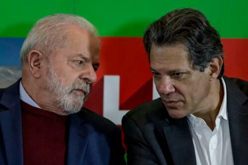 Déficit público brasileiro em fevereiro supera expectativas