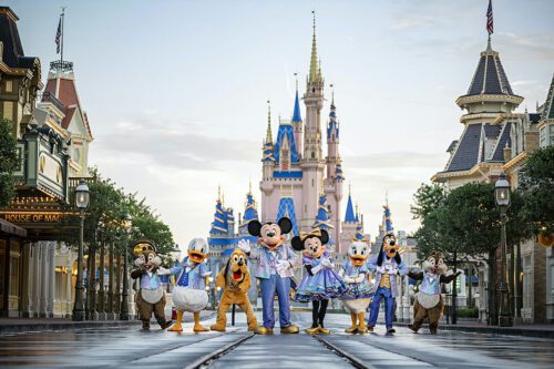 Lucro da Walt Disney supera expectativas, impulsionado por "Divertida Mente 2"