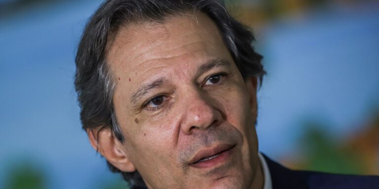 Haddad anuncia acordo para suspender dívida do Rio Grande do Sul por 3 anos