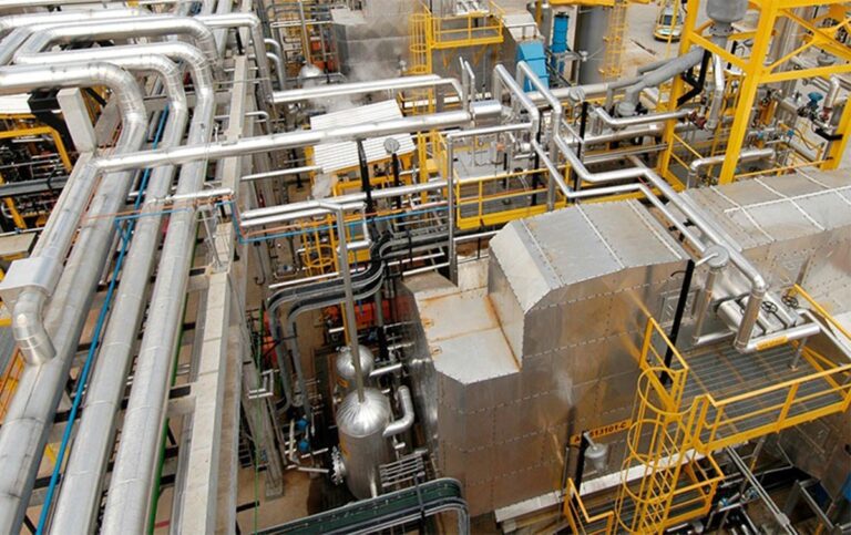 Produção industrial brasileira registra crescimento de 0,9% em março, revela IBGE