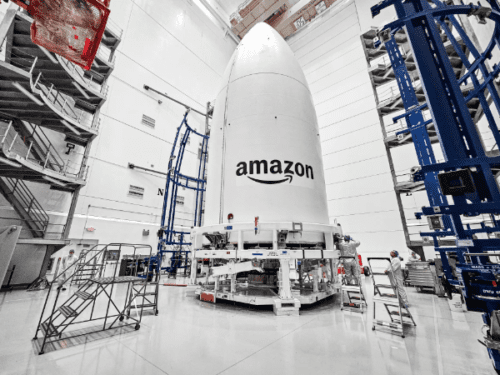Amazon e Vrio anunciam parceria para levar internet via satélite à América do Sul