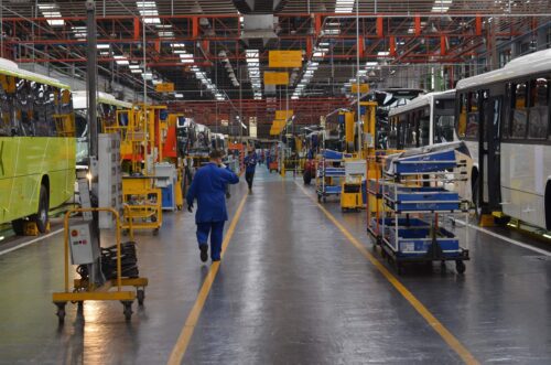BlackRock aumenta participação na Marcopolo (POMO4)