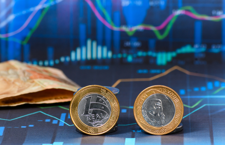 Chance de alta na Selic cresce com projeções de PIB próximas de 3% no ano