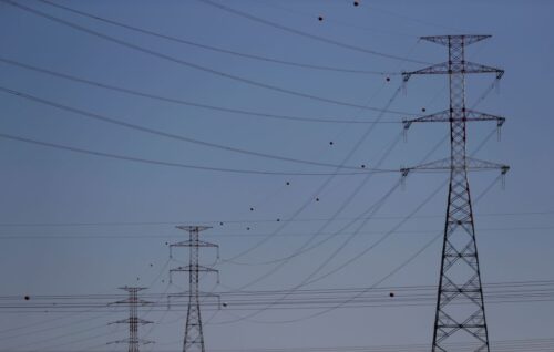 EDP anuncia investimento de R$ 4,5 bilhões em distribuição de energia no Brasil até 2026