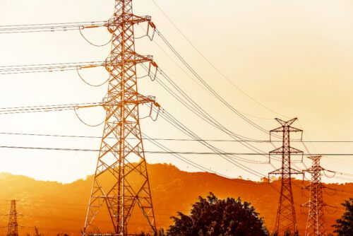 Novas regras de renovação de contratos de energia elétrica impõem desafios às distribuidoras