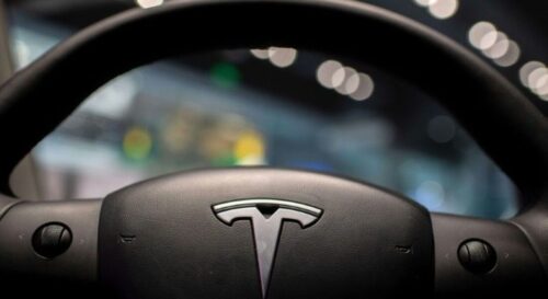 Tesla anuncia recall de mais de 5.800 carros na China devido a falha de software