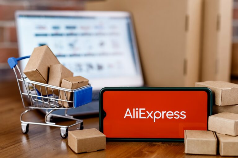 Brasil anuncia acordo com dona do AliExpress para exportar produtos para a China