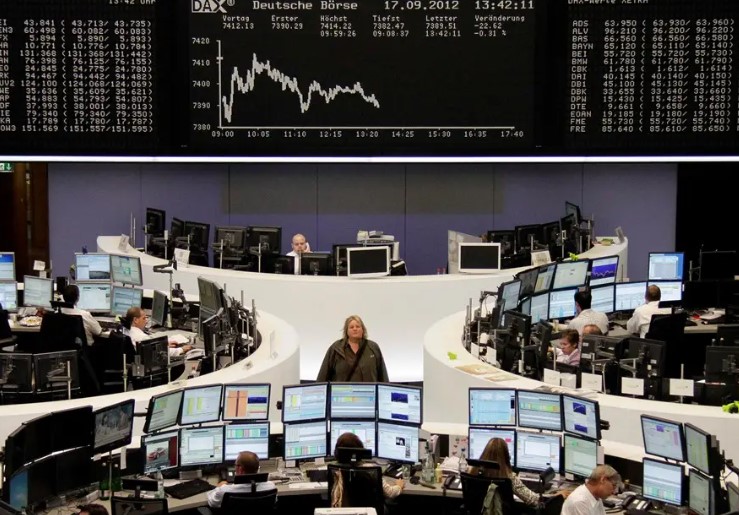 Queda das ações europeias: investidores cautelosos antes da decisão do Federal Reserve