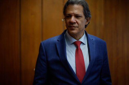 Impasse sobre a desoneração da folha de pagamento: Fernando Haddad cobre Senado por solução urgente