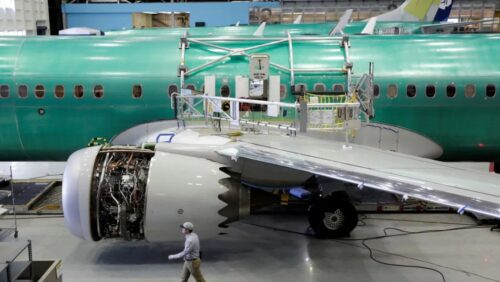 Escândalo na Boeing: uso recorrente de peças sucateadas compromete segurança de aeronaves