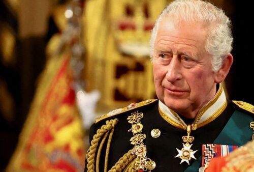 Rei Charles III transmitirá sua mensagem de Natal de capela histórica em meio ao tratamento de câncer