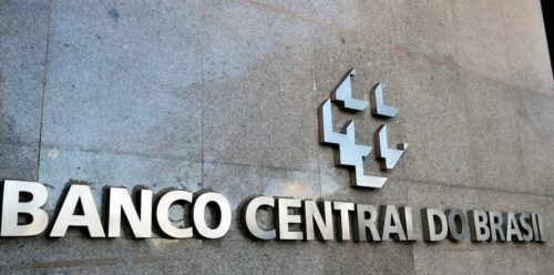BC se prepara para elevar a Selic se necessário para conter inflação