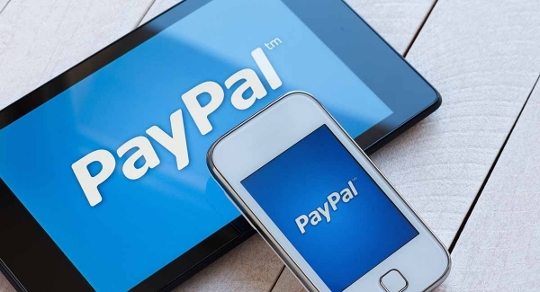 Concorrentes PayPal e Adyen anunciam parceria pública pela primeira vez