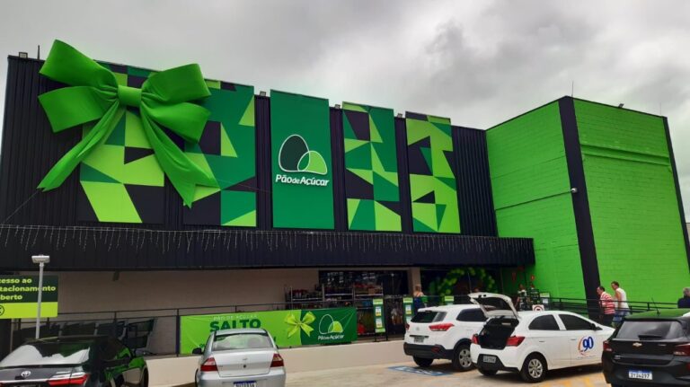 Fundo EVBI11 compra imóveis alugados pelo Assaí (ASAI3) e Pão de Açúcar (PCAR3) 