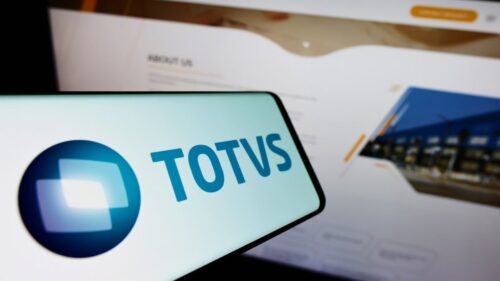 Totvs (TOTS3) anuncia alterações no cronograma de oferta de debêntures