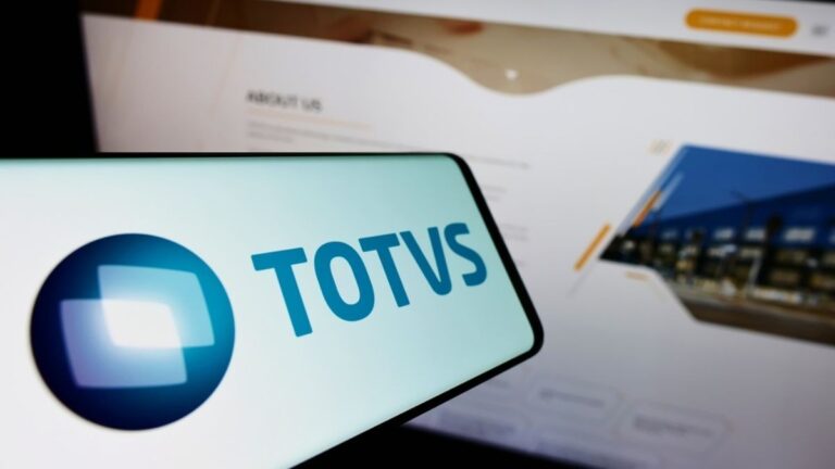Totvs (TOTS3) anuncia alterações no cronograma de oferta de debêntures