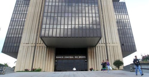BC eleva projeção de crescimento do PIB para 2024 