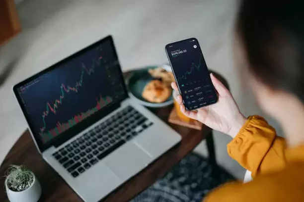 5 ações para comprar agora e lucrar no fim de setembro, segundo a XP Investimentos