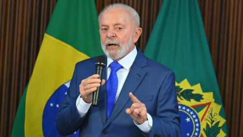Lula sanciona com vetos lei sobre desoneração da folha de pagamento