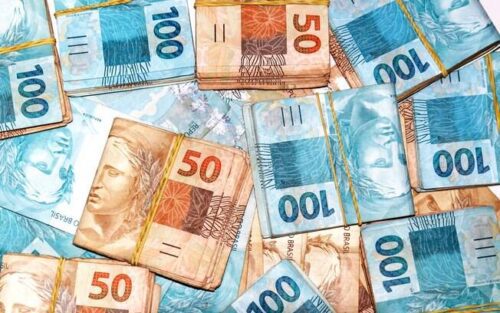 Recorde! Empresas já captaram R$ 484,2 bilhões no mercado de capitais este ano