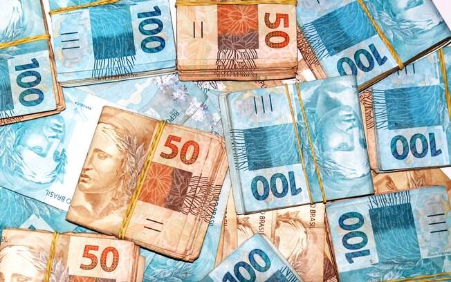 Recorde! Empresas já captaram R$ 484,2 bilhões no mercado de capitais este ano