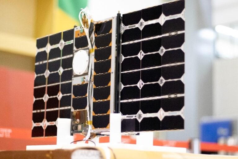 Visiona avança no setor aeroespacial com lançamento do nanossatélite VCUB1